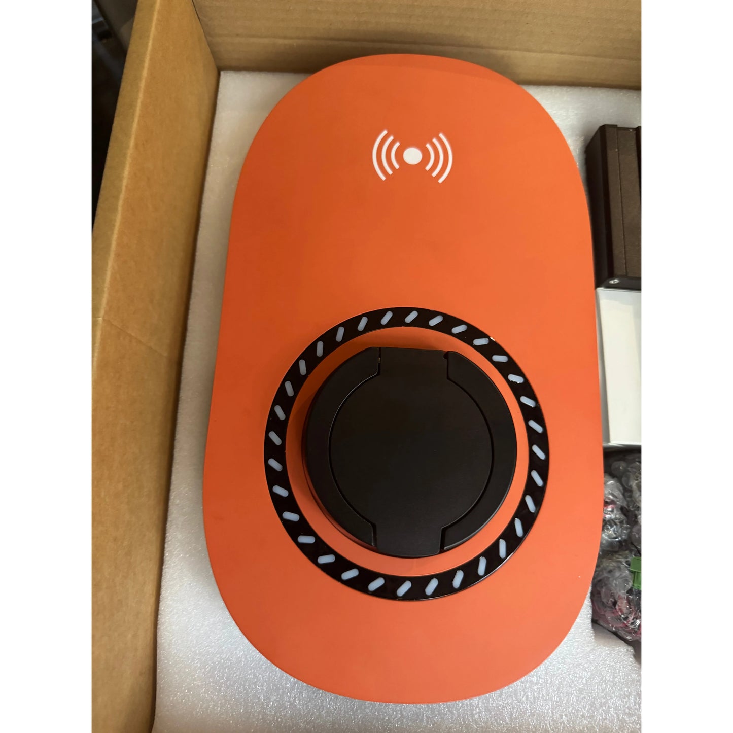 ERACharge F-EVEPSA-07 7.4 KW / 32A Single Phase / Smart / 4G / Socket Charger ( Orange ) - EV Car Charger